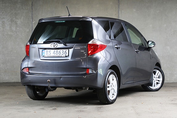 Toyota Verso-S 5 of 5