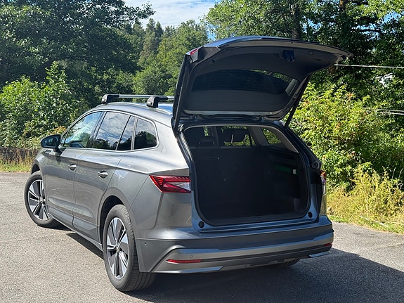 Skoda Enyaq 3 of 5