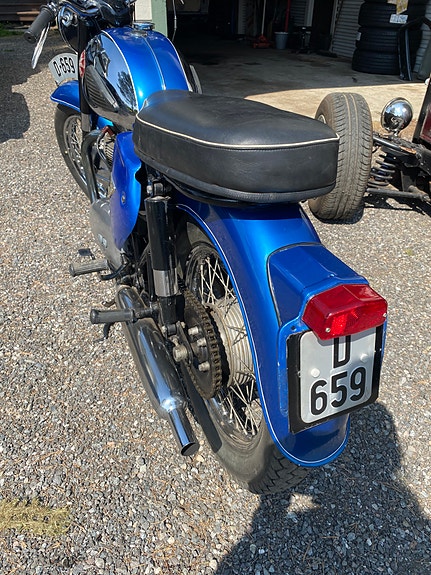 BSA A 65 3 of 3