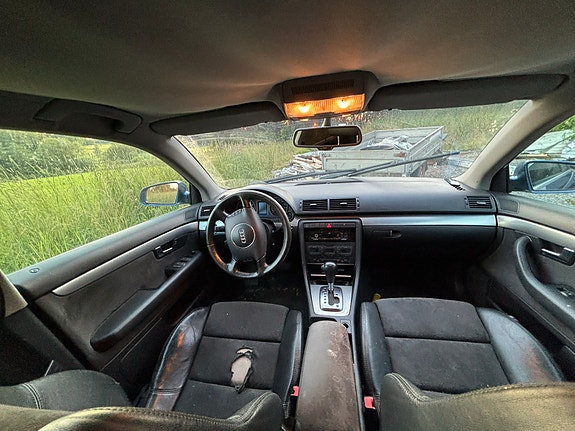 Audi A4 24 of 30