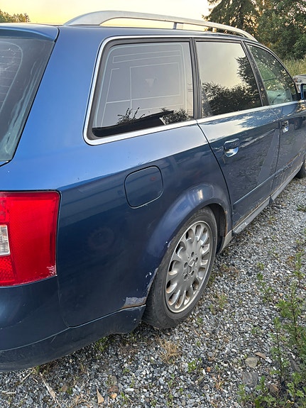 Audi A4 2 of 30