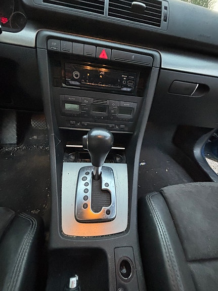 Audi A4 14 of 30