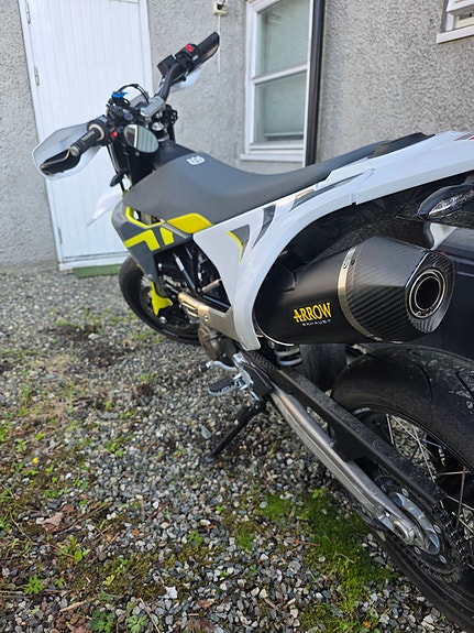 Husqvarna 701 3 of 16