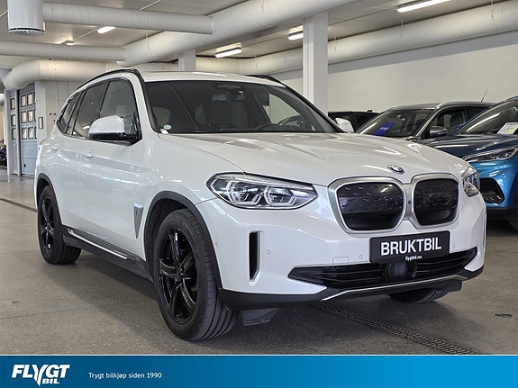 BMW iX3 2 of 5