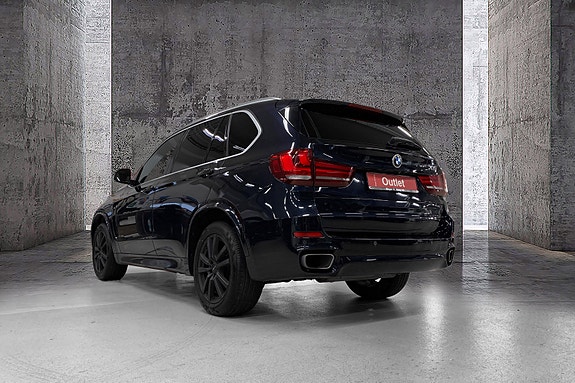 BMW X5 4 of 5