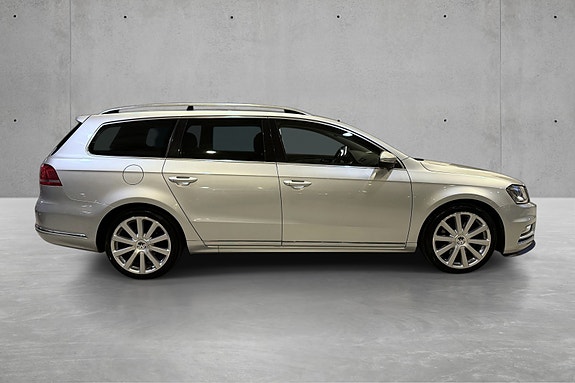 Volkswagen Passat 5 of 5