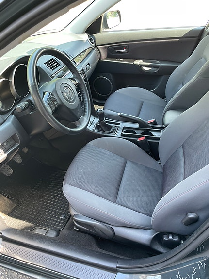 Mazda 3 5 of 5