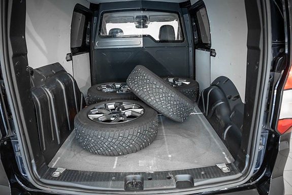 Volkswagen Caddy Maxi 26 of 28