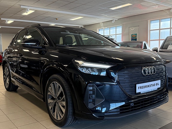 Audi Q4 e-tron 5 of 5