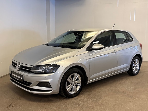 Volkswagen Polo 2 of 5