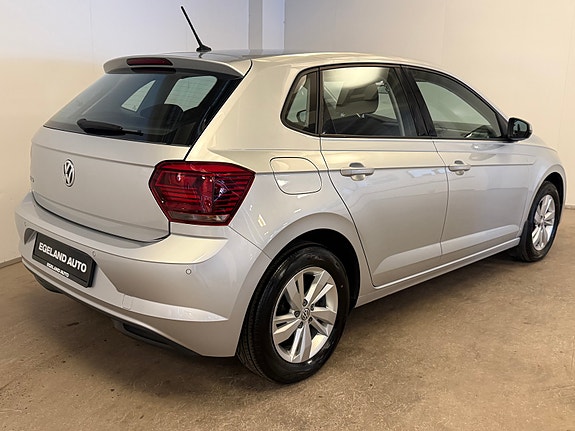 Volkswagen Polo 5 of 5