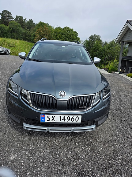 Skoda Octavia 3 of 5