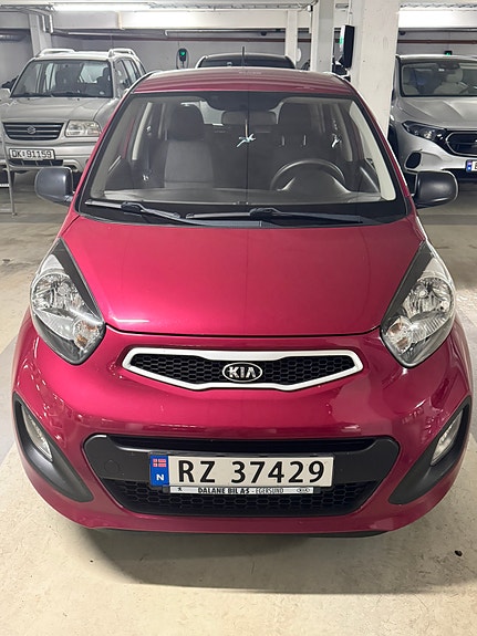 Kia Picanto 2 of 5