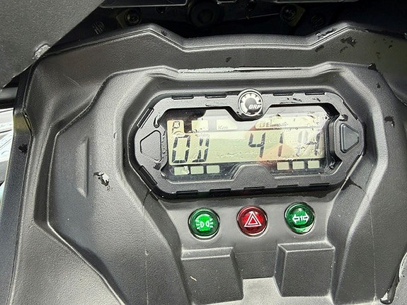 Can-Am Outlander Max XT 650 T 9 of 9