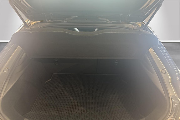 Mazda 3 5 of 5