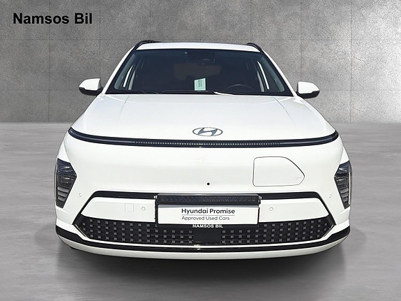 Hyundai Kona 2 of 21