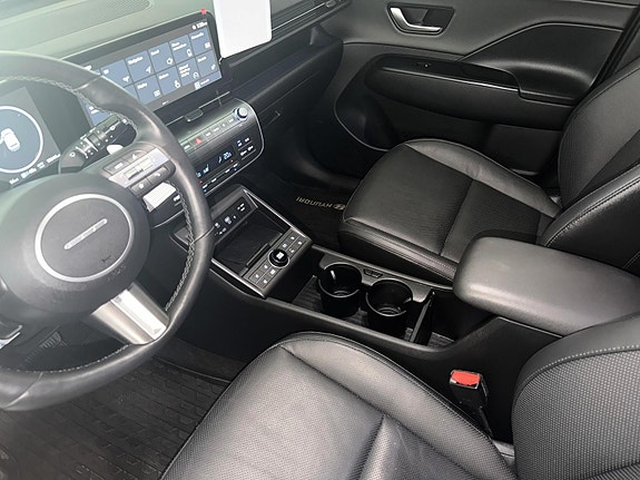 Hyundai Kona 19 of 21