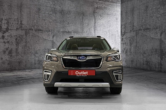 Subaru Forester 2 of 5