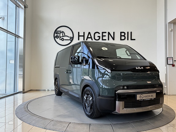 Kia PV5 8 of 20