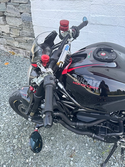 Ducati Monster 1200 R 7 of 16