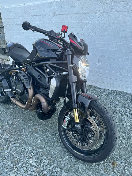 Ducati Monster 1200 R 2 of 16