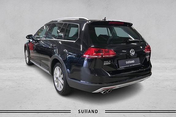 Volkswagen Golf Alltrack 3 of 30