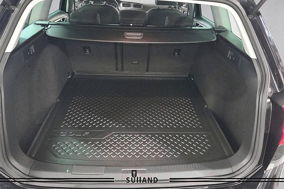 Volkswagen Golf Alltrack 18 of 30