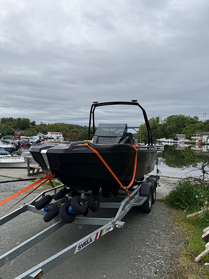 River 530 Hydra med Yamaha F90 V-Max 2 of 7