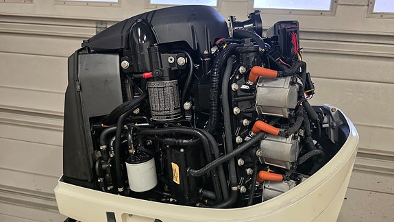 Evinrude Etec 300 2014 mod 3 of 8
