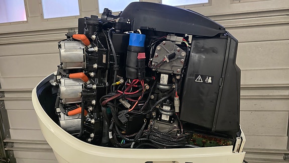 Evinrude Etec 300 2014 mod 5 of 8