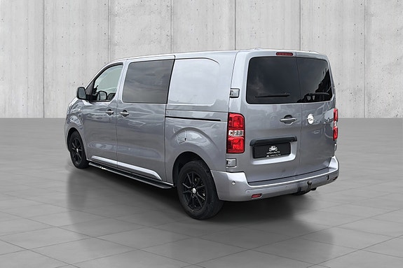 Opel Vivaro 3 of 5