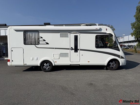 Hymer B 698 CL-AUTOMAT-150HK-MARKISE-SYKKELSTATIV-QUEENBED-SENKESENG-SEPARAT DUSJ OG DO++ 2 of 5