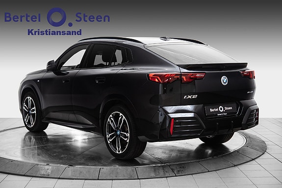 BMW iX2 3 of 5