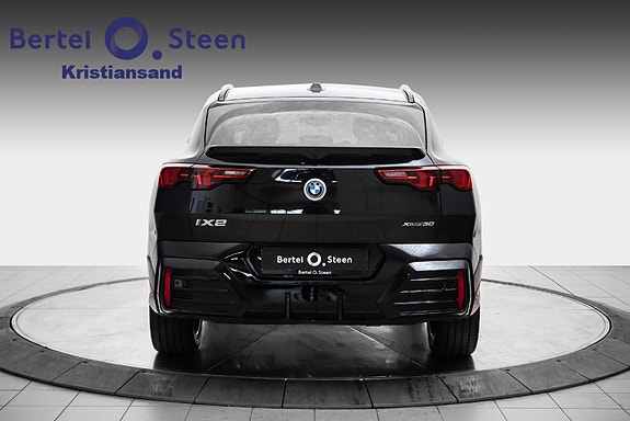 BMW iX2 4 of 5