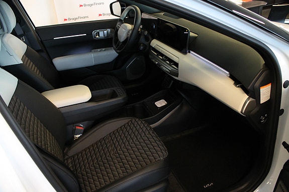 Kia EV4 9 of 24