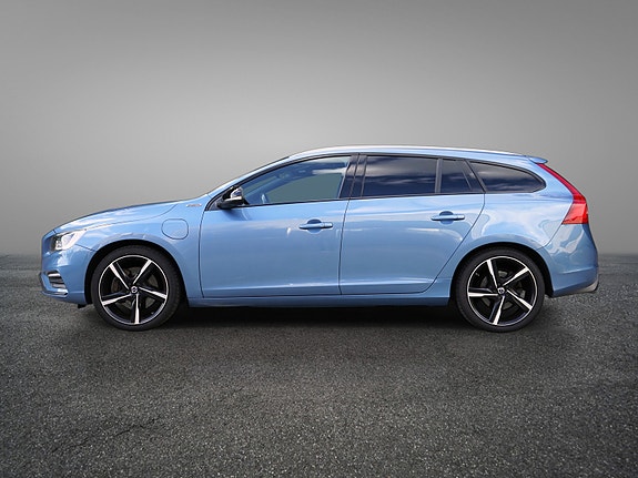 Volvo V60 6 of 30