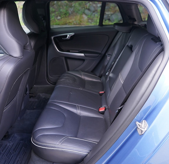 Volvo V60 23 of 30