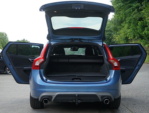Volvo V60 30 of 30
