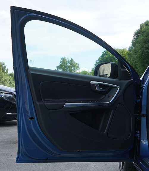Volvo V60 22 of 30