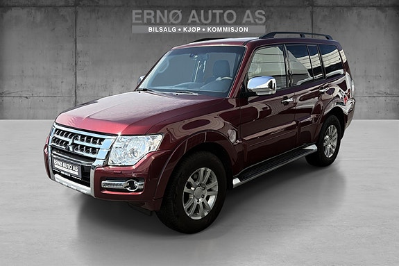 Mitsubishi Pajero 4 of 5
