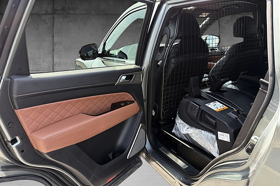 SsangYong Rexton 10 of 16