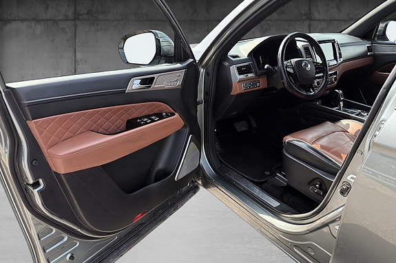 SsangYong Rexton 9 of 16