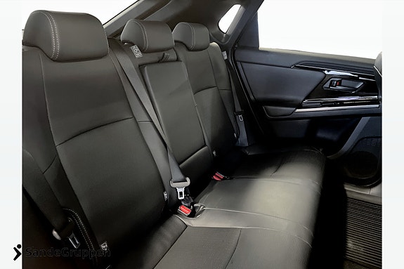 Subaru Solterra 15 of 16