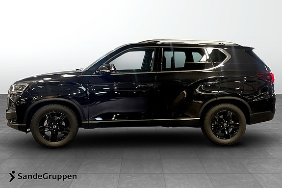 KGM Rexton 2 of 17
