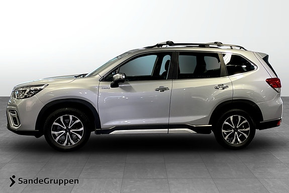 Subaru Forester 2 of 5