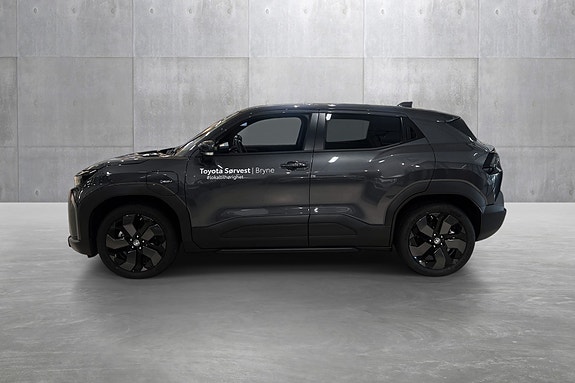 Toyota Urban Cruiser 2 of 25