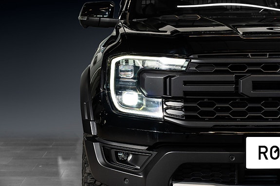 Ford Ranger Raptor 4 of 5