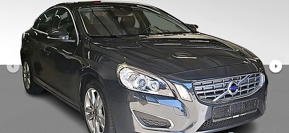 Volvo S60 2 of 5