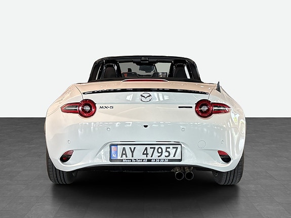 Mazda MX-5 7 of 22