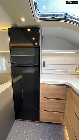 Adria Alpina 753HK 21 of 30